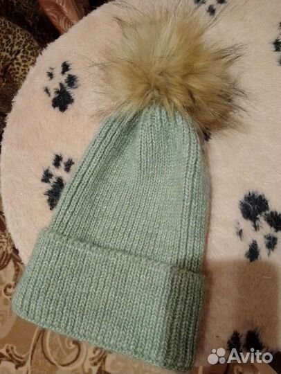 Шапка для девочки новая