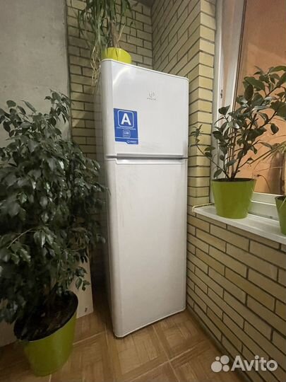 Холодильник indesit no frost