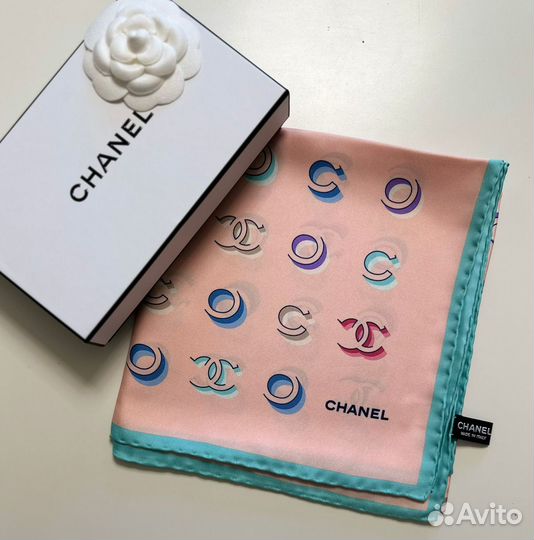 Женский шелковый платок Шанель оригинал