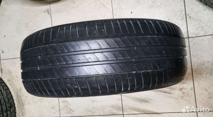 Michelin Primacy HP 215/55 R17