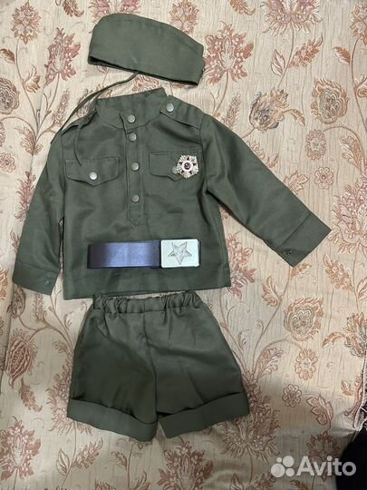 Военный костюм