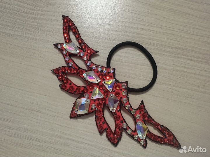 Украшение для волос гимнастика