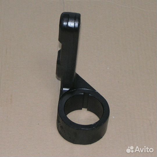 Кронштейн стабилизатора камаз нижний левый