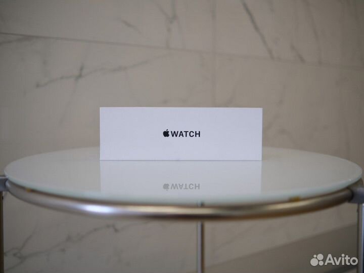 Apple Watch SE 2023 40mm Starlight