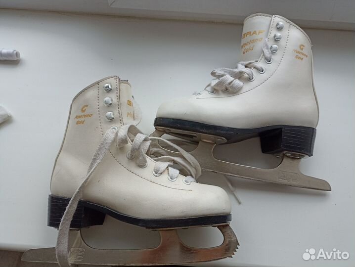 Коньки фигурные детские размер 31,33