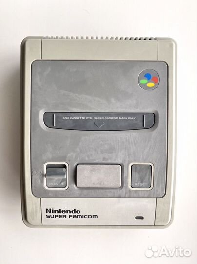 Приставка Nintendo Super Famicom