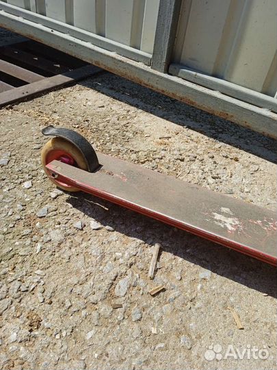 Трюковой самокат