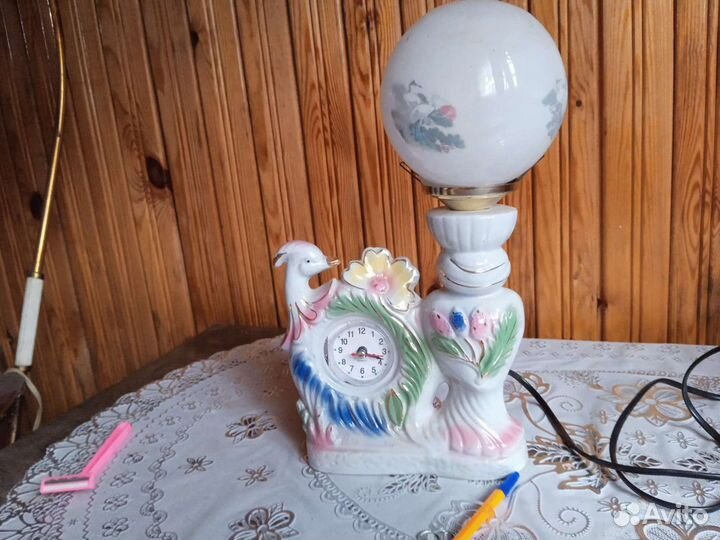 Светильник фарфоровый