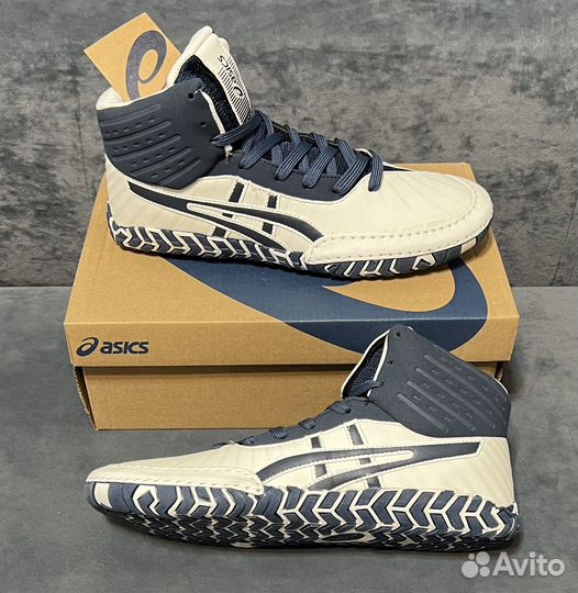 Борцовки asics aggressor