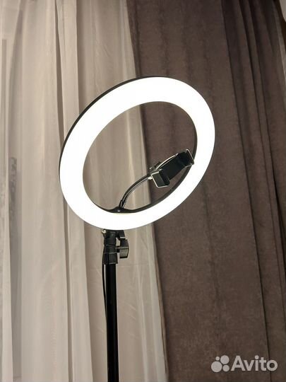 Кольцевая лампа бу
