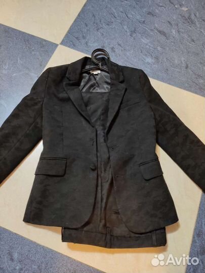 Классический костюм Mango для мальчика 7-8 лет