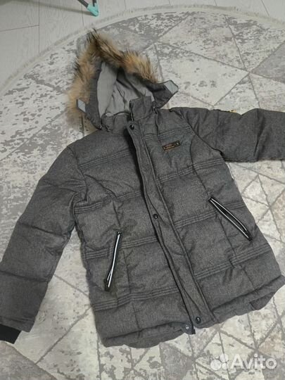 Продам зимнюю куртку на мальчика