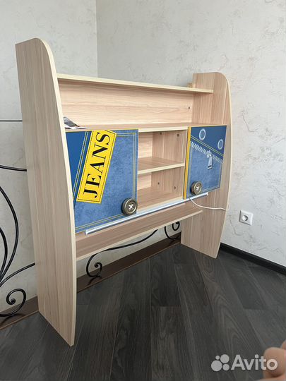 Детский мебельный гарнитур