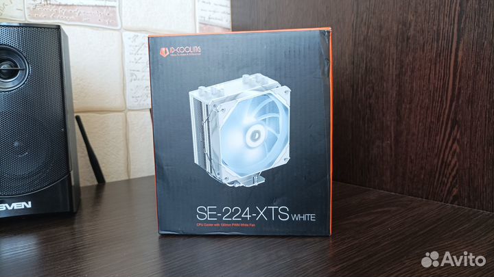 Башенный белый кулер ID-Cooling SE-224-XTS white