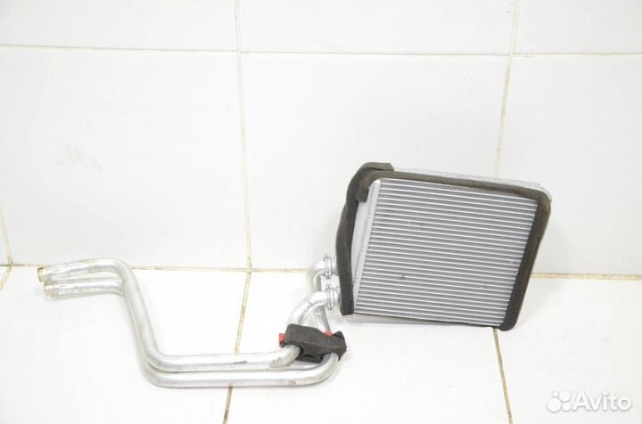 Радиатор печки Land Rover Discovery Sport L550 2.2