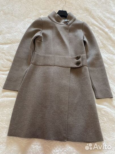 Falconeri трикотажное пальто 46р