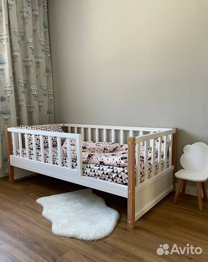 Детская кровать Basic бук