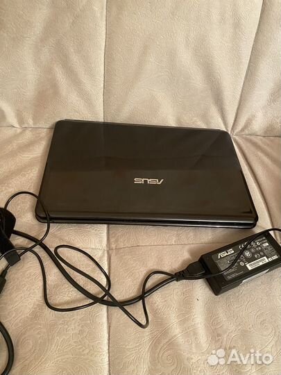 Ноутбук asus