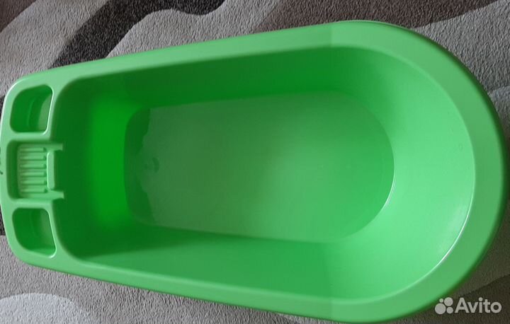 Ванночка для купания новорожденного