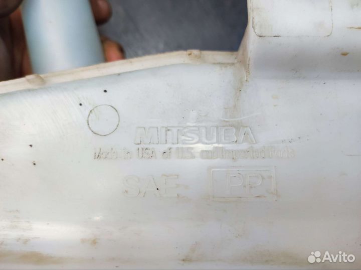 Бачок омывателя лобового стекла Mitsubishi ASX