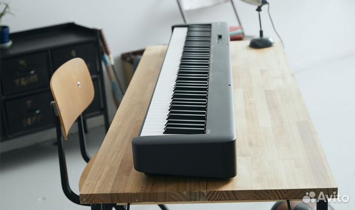 Пианино от 20.000 и Casio CDP-S110 со стойкой