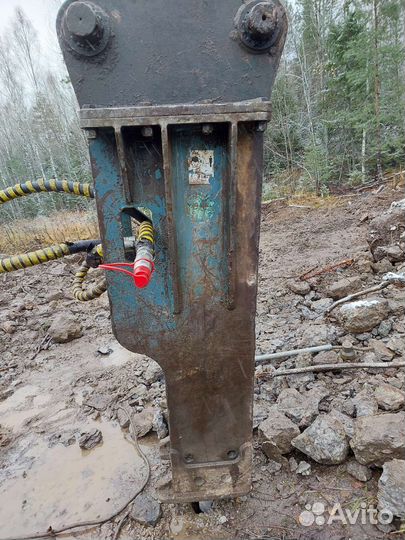 Гидромолот на экскаватор