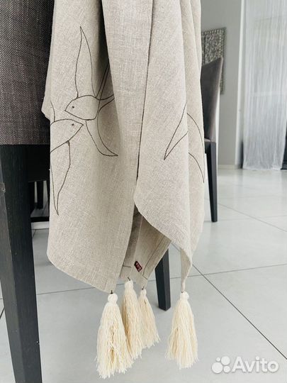 Скатерти льняные вышивки/кисти