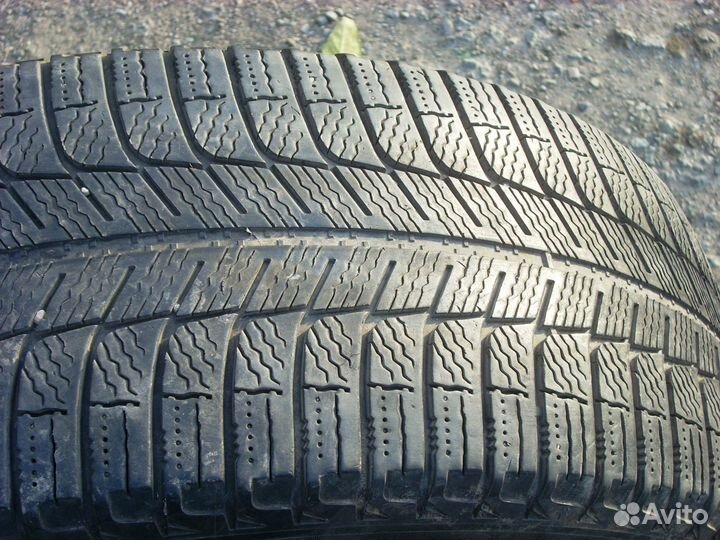 Michelin X-Ice 3 225/55 R17 97H
