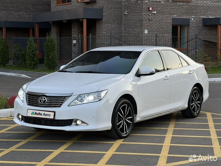 Toyota Camry 2.0 AT, 2014, 170 000 км