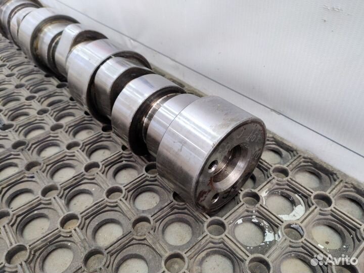 504092815 Распредвал