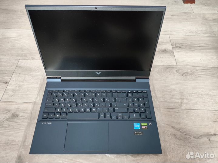 HP Victus 16-d0053ur как новый (core i5 + 3050Ti)