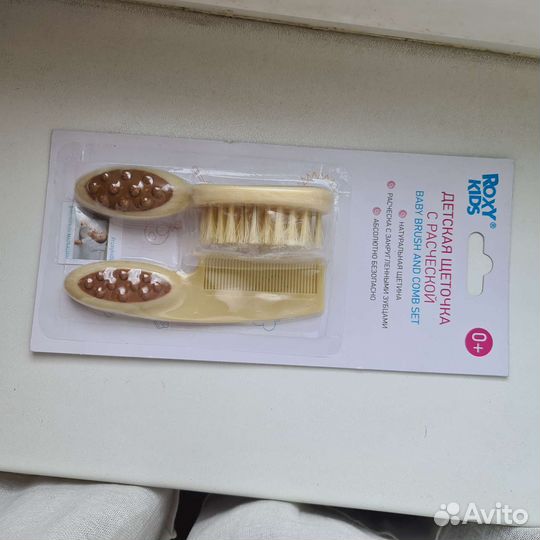 Детская щеточка с расческой