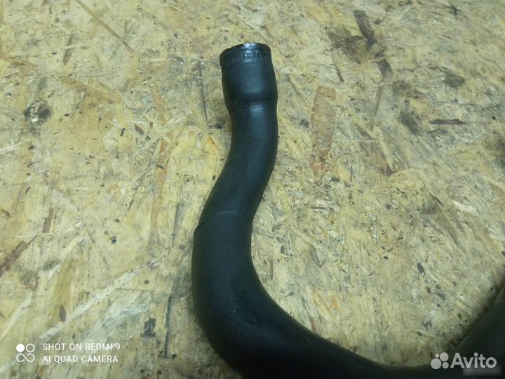 Патрубок помпы охлаждения Mercedes Benz w210