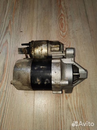 Стартер Renault symbol 2 NEW 08