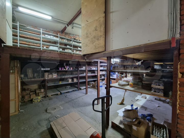 Склад на 1-й линии, зу собств, 1 337 м2