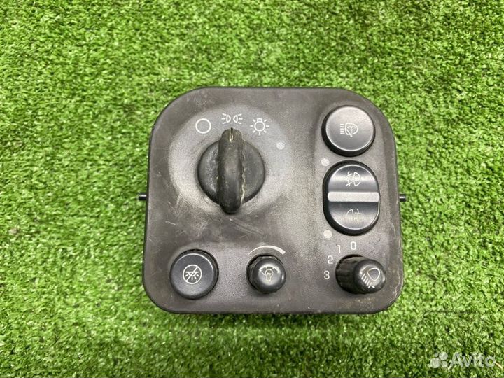 Переключатель света фар Chevrolet Trailblazer