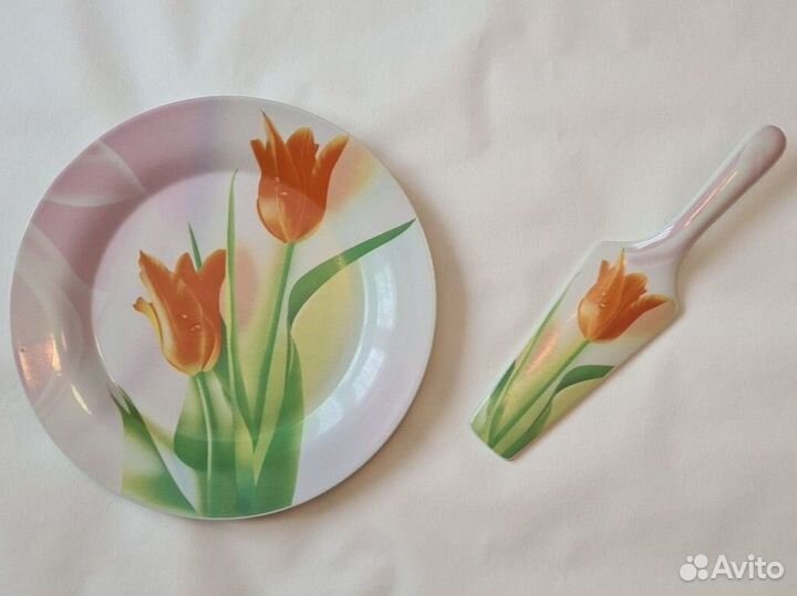 Япомогаю Тортница с лопаткой керамика