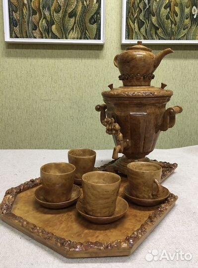 Чайный набор с самоваром из капа-корня. 15 предм