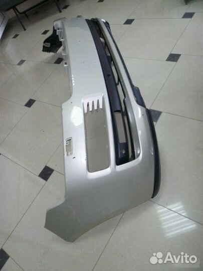 Бампер передний Land Rover Range Rover Vogue