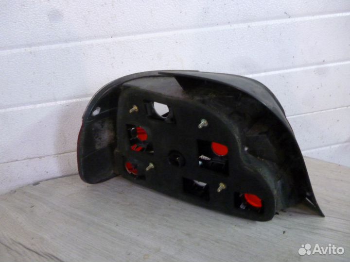 Фонарь задний правый Bmw 5 Е39 бмв е39 бмв Е39