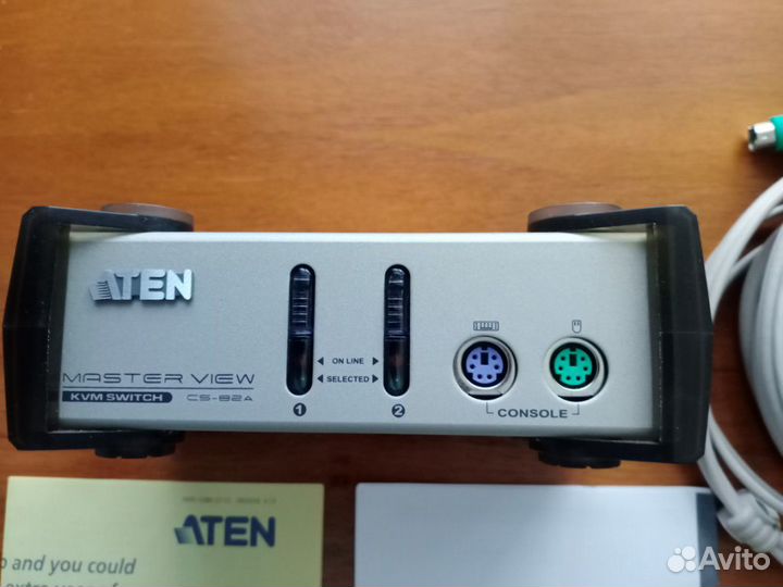 KVM переключатель aten CS82A