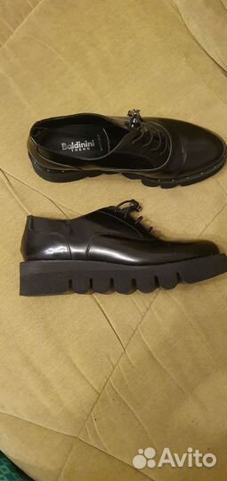 Полуботинки женские 39 размер