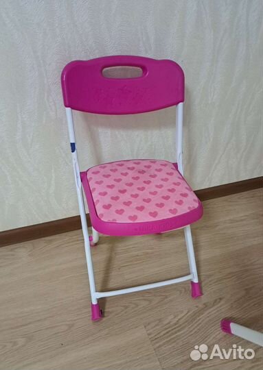 Продам детский стол и стул