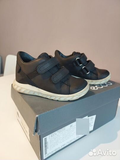 Ботинки детские ecco 22