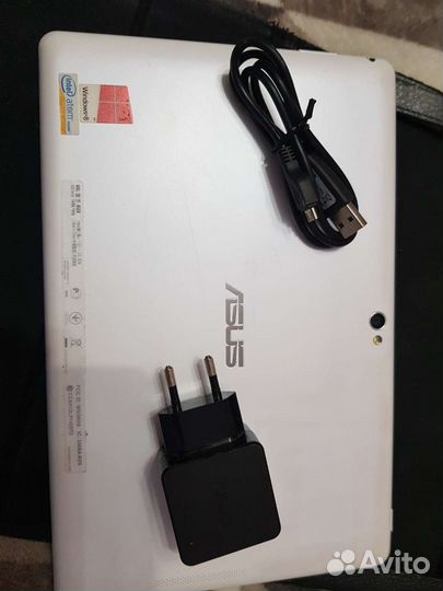 Планшет asus с чехлом