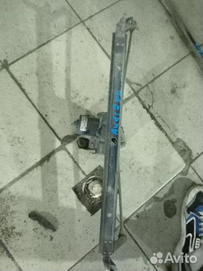 Трапеция дворников с моторчиком Audi 200 MC турбо