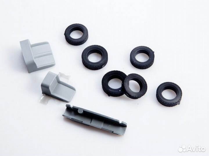 Сборная модель ЗИЛ-3301М бортовой 1579AVD