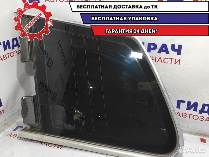 Стекло кузовное глухое левое Volkswagen Touareg 7L