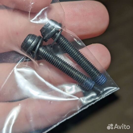 Болты крепления тормоза велосипеда flat mount