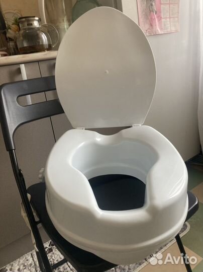 Насадка на унитаз 10527L